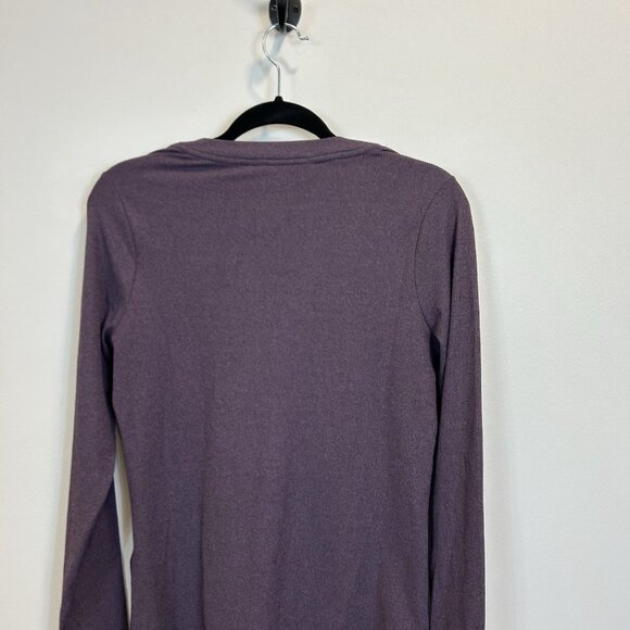 Athleta Uptempo Ribbed Henley Top Minimalistic Purple Medium 981737 - Picture 9 of 11